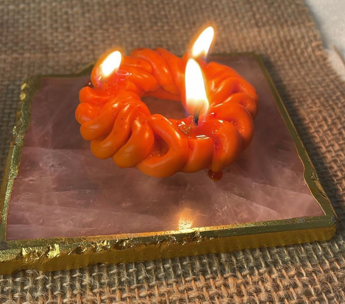 Imati Candle